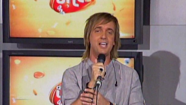 Justo Lamas canta en C5N