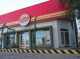 Lo atacó un pollo y deberán indemnizarlo con más de $200 mil