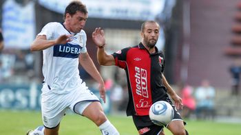 gimnasia y colon buscan no perder el tren de la pelea gimnasia y colon buscan no perder el tren de la pelea