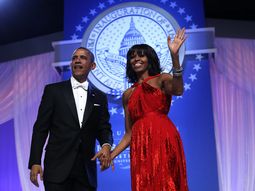 michelle obama volvio a sorprender con su look en la gala de investidura michelle obama volvio a sorprender con su look en la gala de investidura