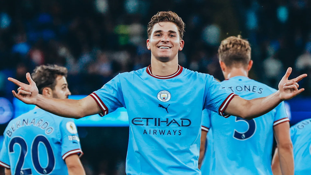 The Best: Julián Álvarez, entre los siete mejores del mundo pero con un insólito error