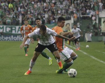 El líder Estudiantes enfrenta a Banfield