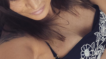 Amalia Granata espera la llegada de Roco, descansando en su casa de Puerto Madero. Amalia Granata espera la llegada de Roco, descansando en su casa de Puerto Madero.