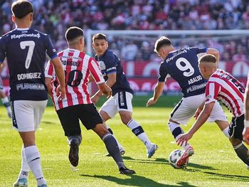 Cómo ver en vivo Estudiantes vs. Gimnasia por el Torneo Clausura