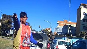 La cara del delincuente quedó registrada con claridad en el video La cara del delincuente quedó registrada con claridad en el video