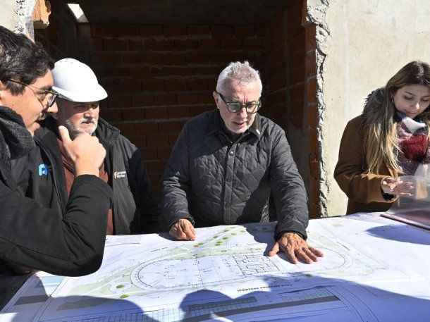 Avanza la construcción del nuevo natatorio del Municipio de Tigre