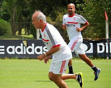 El actual Presidente mantiene una buena relación con el ex DT