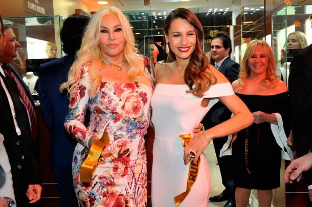 Las condiciones que puso Pampita para ir al programa de Susana Gimenez