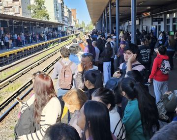 El Tren Sarmiento funciona con demoras por un accidente en Floresta: todos los detalles