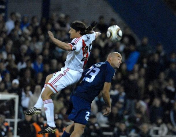river velez)