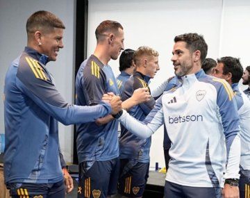 Gago y Rojo se saludan en Boca.