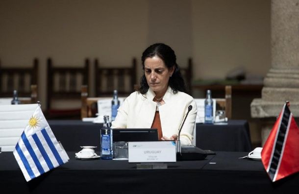 La ministra Azucena Arbeleche pidió que la Unión Europea destine recursos específicos a otros países para promover la acción climática.