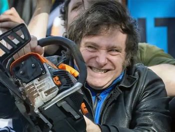 Radiografía de la motosierra: recortes en Salud, Educación, jubilaciones y subas para la SIDE y Deuda