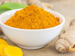 Prohíben la comercialización de una marca de curry por ser ilegal