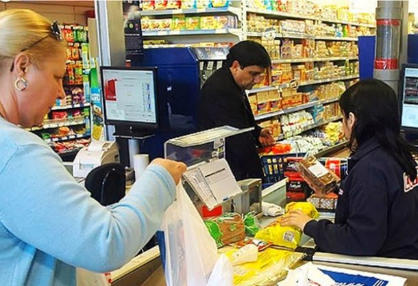 Comercio cerró las paritarias: 20% de aumento ajustable a la inflación 