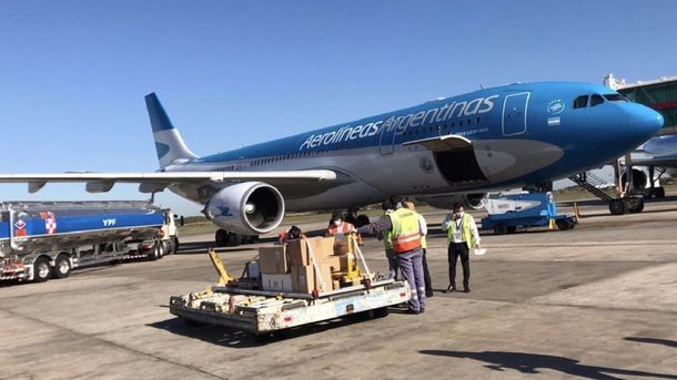 Aerolíneas Argentinas avisó al personal la suspensión de gran parte de su planta: el comunicado