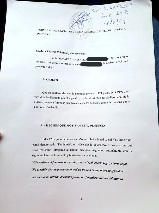 Cambiarle la letra al Himno Nacional Argentino con consignas a favor del aborto no es delito