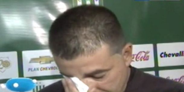 Entre lágrimas, Vivas se despidió de Banfield: Lloro porque soy medio maricón