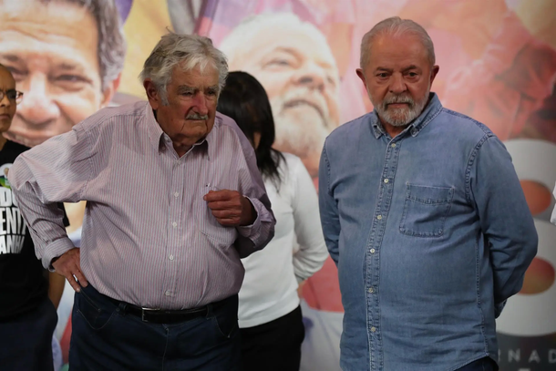 El expresidente uruguayo José Mujica defendió la unidad sudamericana para romper las patentes de vacunas y medicamentos.