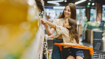 El impacto de la Generación Alfa en el consumo del hogar: cómo los niños deciden las compras familiares El impacto de la Generación Alfa en el consumo del hogar: cómo los niños deciden las compras familiares