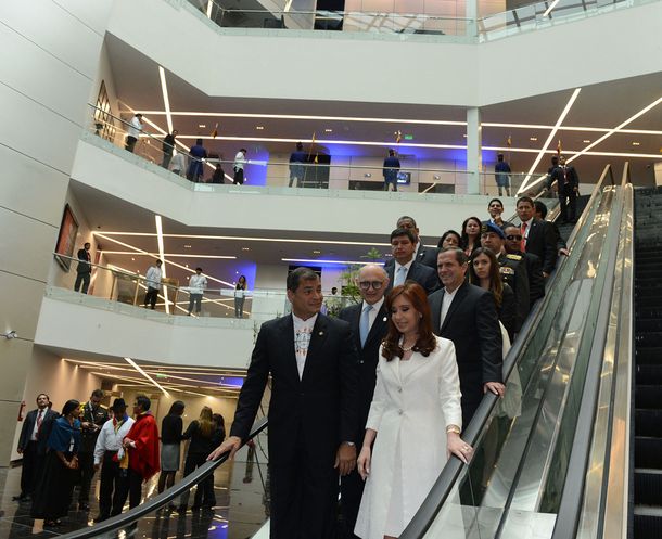 Cristina Kirchner participa de la cumbre de mandatarios de la UNASUR