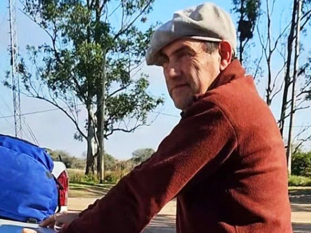 Francisco Amado Méndez es un policía retirado de la localidad de 9 de Julio