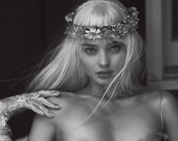 Miranda Kerr se convirtió en la Cicciolina
