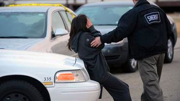 al menos cuatro muertos en un confuso tiroteo en colorado al menos cuatro muertos en un confuso tiroteo en colorado