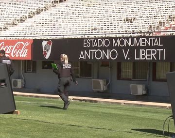 Así fue la inspección al Monumental en la previa del Superclásico