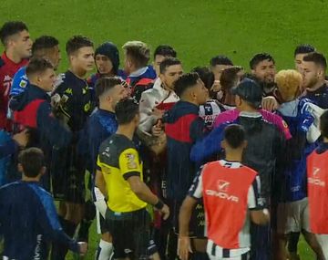 Patea el penal y se termina: el insólito final entre Talleres y Unión