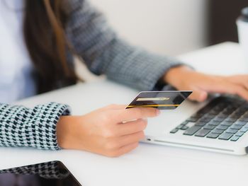 Más de 800 empresas participan del CyberMonday que arranca este lunes