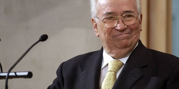 Murió Belisario Betancur