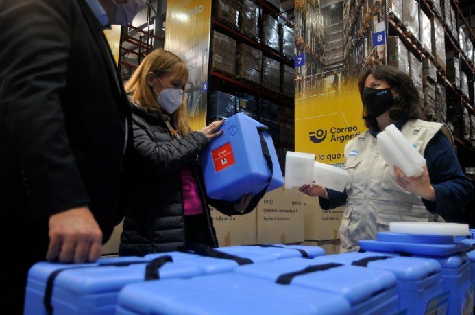 Unicef donó 10 mil conservadoras y termos para garantizar la cadena de frío de las vacunas