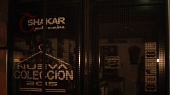 entro a negocio de ropa, robo y violo a vendedora entro a negocio de ropa, robo y violo a vendedora