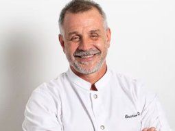 christian petersen fue trasladado al hospital aleman tras 10 dias de internacion en san martin de los andes christian petersen fue trasladado al hospital aleman tras 10 dias de internacion en san martin de los andes