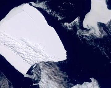 Alerta por un iceberg gigante que se desprendió de la Antártida