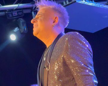 Marcelo Iripino y Mestiza debutaron a sala llena en Villa Carlos Paz