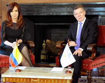Cristina se reunió en Colombia con el presidente Santos