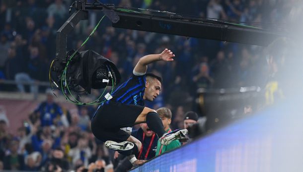 El gol de Lautaro Martínez para el 2-0 de Inter ante Lazio en la final de la Copa Italia