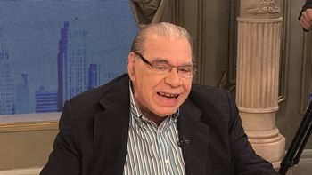 Enrique Pinti en la Mesaza Enrique Pinti en la Mesaza