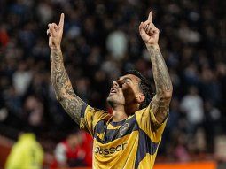 El homenaje de Paredes a Maddoni tras la victoria de Boca en Mendoza