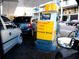 provincia congela el proyecto de aplicar impuesto a las naftas provincia congela el proyecto de aplicar impuesto a las naftas