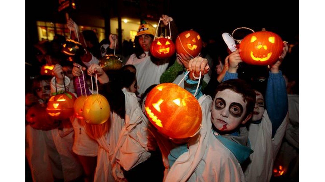 Cómo Se Pronuncia Fantasma En Inglés