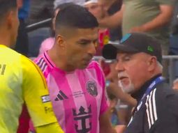 escandaloso final en la leagues cup: empujones, trompadas y hasta luis suarez escupiendo a un rival escandaloso final en la leagues cup: empujones, trompadas y hasta luis suarez escupiendo a un rival