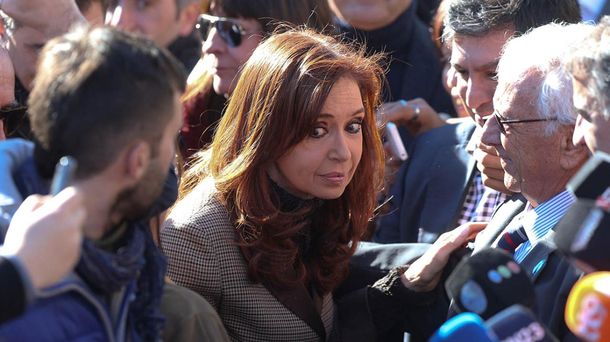 Cuáles son los motivos por los que pidieron detener a Cristina Kirchner