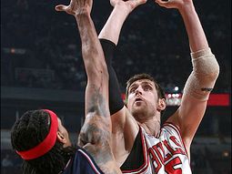 Nocioni_new jersey-NBA