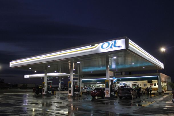 Oil Combustibles presentó su plan estratégico para relanzar las empresas