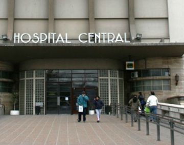 La mujer está internada peleando por su vida en el Hospital Central de Mendoza
