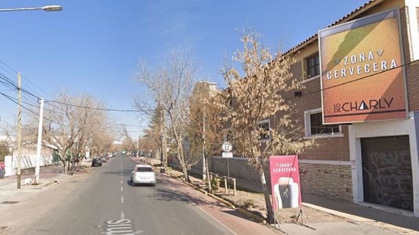 Acusan al primo de un líder radical de participar de una reunión de poker clandestina