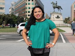 La primera funcionaria transgénero en la Casa Blanca